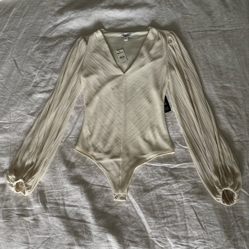 EXPRESS Cream Fitted Thong Bodysuit with Bell Sleeves